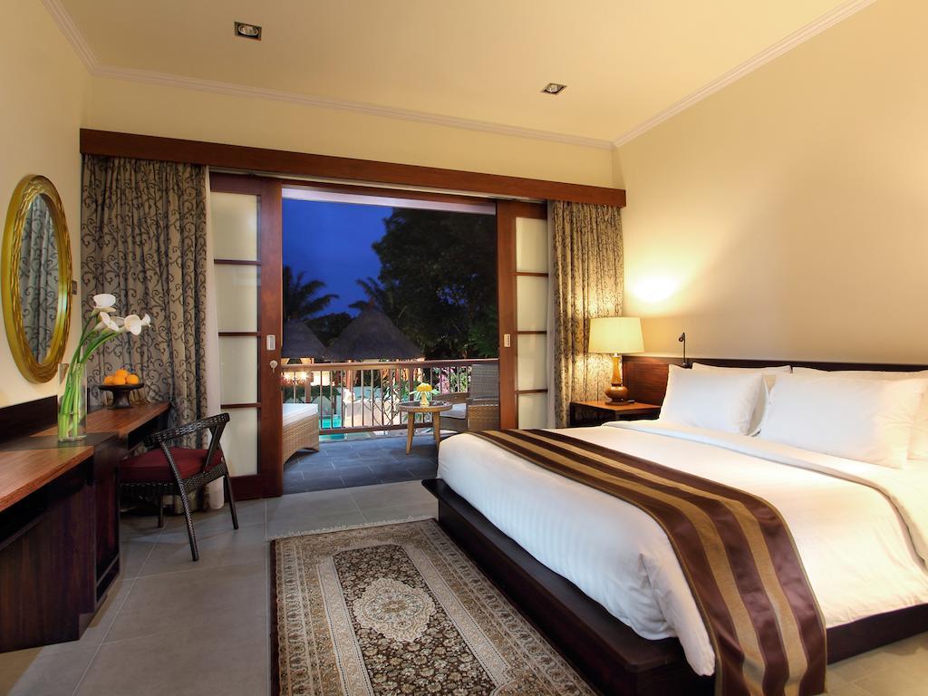 Griya Santrian A Beach Resort And Spa Sanur  Ngoại thất bức ảnh