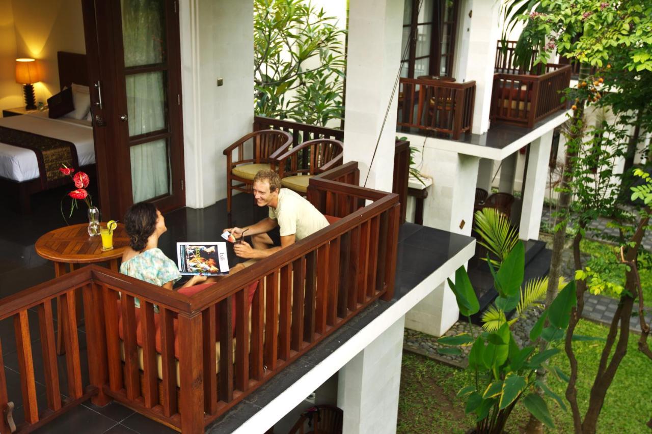 Griya Santrian A Beach Resort And Spa Sanur  Ngoại thất bức ảnh